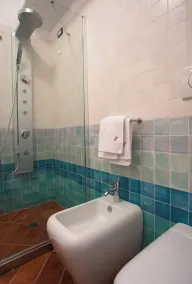 Elliot Osteria e dormire in collina - Bathroom