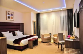 Beaux Art Hotel - Downtown - Room