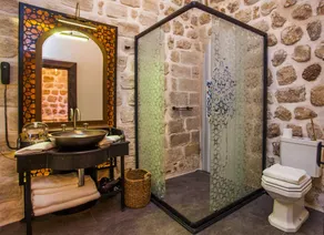 Mardius Tarihi Konak - Baño