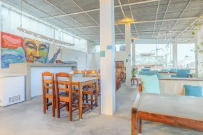 Itsy Hotels Red Lotus Heritage, Promenade Beach - Restaurant