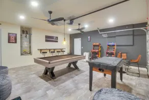 Game Room, Hot Tub & Gas Grill: Chic Indio Oasis! - Parte interna