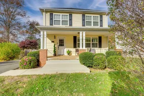 Warrenton Gem: Walk to Downtown! - Interni