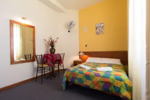 Hostal Bonbini - Room