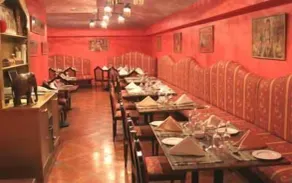 Golden Carven Hotel - Restaurante