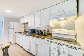 Walk to Downtown Albany: Ten Broeck Triangle Apt! - Innenbereich