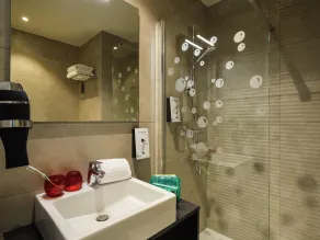 ibis Styles Liege Guillemins - Salle de bain