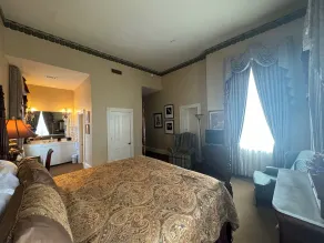 The Guest House Historic Mansion - Vue de la chambre