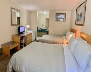 Sunwapta Falls Rocky Mountain Lodge - Chambre