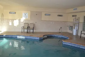 Holiday Inn Express Hotel & Suites Gainesville by IHG - Basseng
