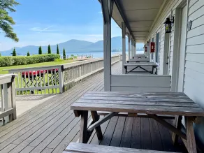Waters Edge Lodge - Udsigt fra værelset