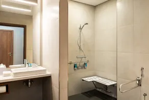 Aloft by Marriott Me’aisam, Dubai - Bathroom