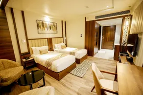 AJ Grand Hotel - Room