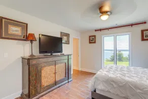 Luxe Home w/ Panoramic Greers Ferry Lake Views - Interior