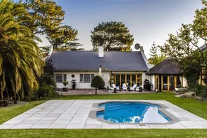 KaapsePracht Bed & Breakfast - Pool