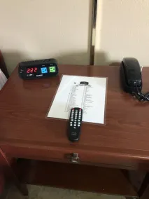 Los Fresnos Inn and Suites - Chambre