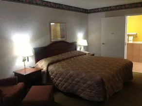 Colonial Inn & Suites /Airport/Graceland - Rom
