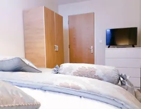 Planetshared 1 Apartment - Room
