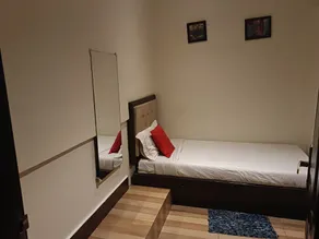 Hotel Serene - Chambre