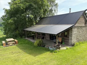 Walnut Tree Lodge With hot tub - Image 1