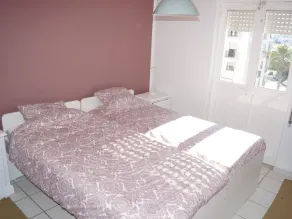 3 bedroom apartment w/ amazing view - Værelse