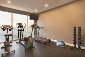 Park Inn by Radisson Brampton, ON - Salle de remise en forme