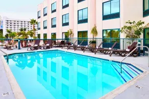 Best Western Plus Suites Hotel - LAX Airport LA Stadium - Piscine