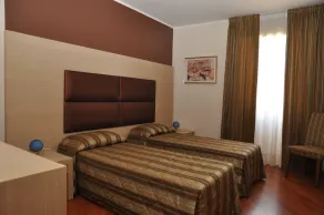 New Hotel Dulcinea - Room