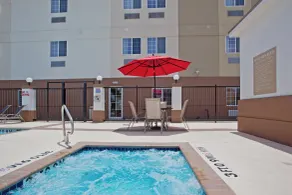 Candlewood Suites Houston Westchase - Westheimer by IHG - Piscina