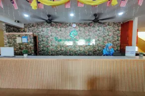 Virgo Batik Resort Teluk Batik Lumut - Reception