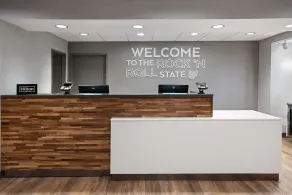 Hampton Inn Cleveland Airport - Tiedeman Road - Reception