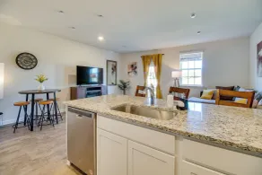 Charming Townhome < 1 Mi to Zoo & Luray Caverns! - Innvendig