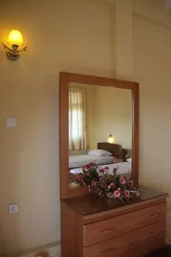Hotel Red Rose - Room