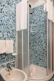 Sirmio Apartments - Primavera Stay - Bad