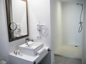 Xubec - Albergue Juvenil - Salle de bain