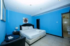 Plaza Hotel - Room