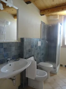 Villa Marietta Country House - Marche - Bathroom