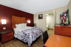 Red Roof Inn Columbus, MS - Zimmer