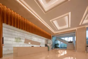 Holiday Inn Beijing Focus Square by IHG - Reception
