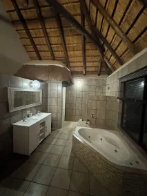Pan African Lodge & Safari - Badezimmer