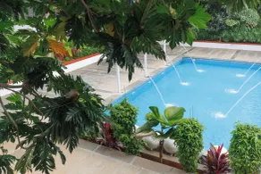 Rang Mahal StayJade Pvt Pool Garden Nelamangla - Pool