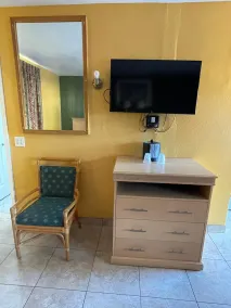 Shangri La Motel Ocala near Hwy 301 - Reception