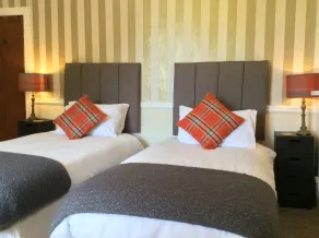 Aberllynfi Riverside Guest House - Habitación