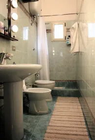 Chez Moi Charme B&B - Bathroom