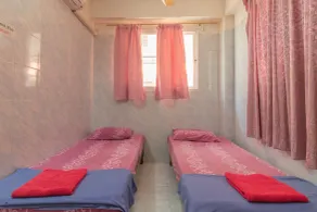 New Central Guesthouse - Room