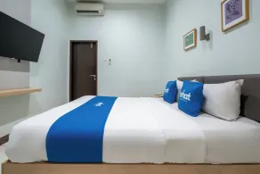 Rehat at Sentra Inn Bandung - Zimmer
