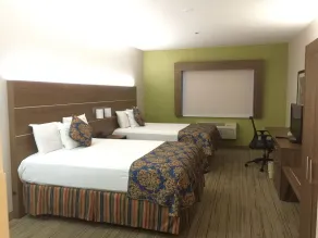 Holiday Inn Express & Suites - Tulare by IHG - Chambre