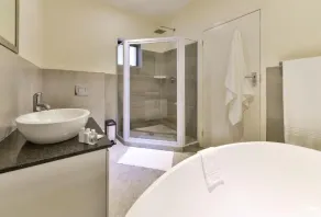 HERMS Restaurant & Accommodation - Badezimmer