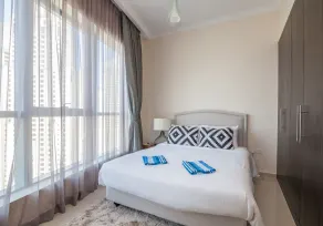 Bay Central- 4 Bedroom Apartment - Chambre