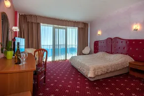 SPA Hotel Sirius Beach - FREE SPA access, Full Board and drinks incl - Værelse