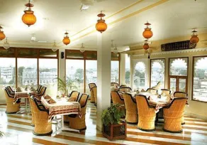 Jaiwana Haveli - Restaurant